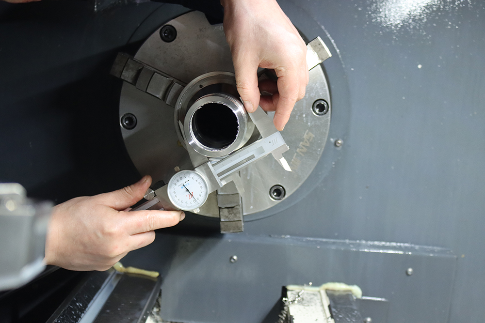 昌都裝配雙端面小彈簧平衡型密封無(wú)誤差的方法