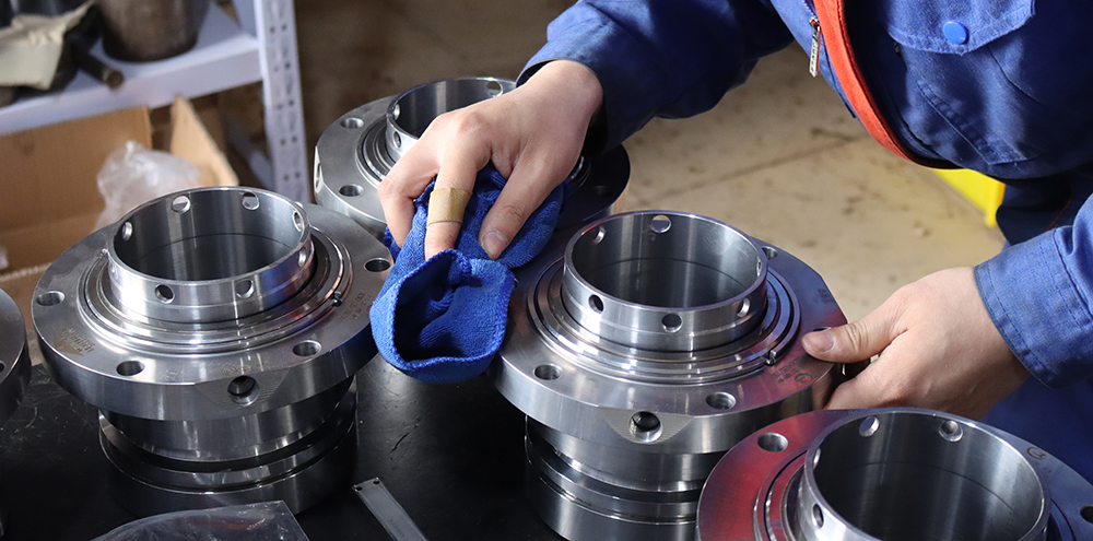 昌都離心泵軸端密封的幾種形式及其特點(diǎn) 